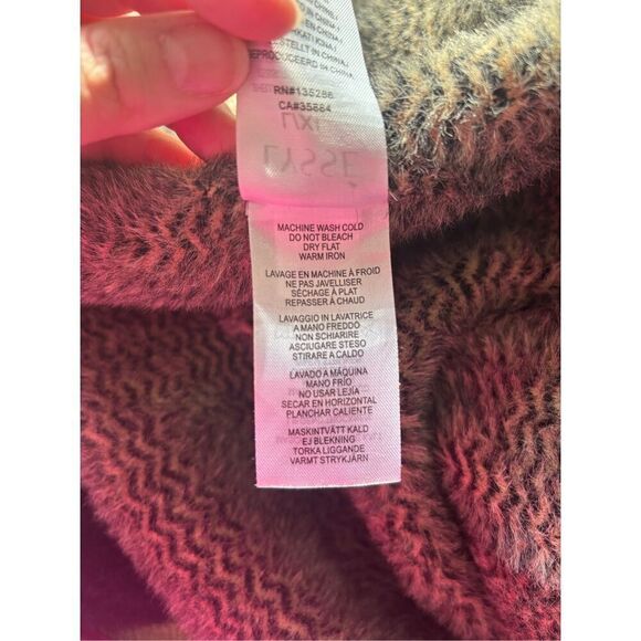 Lysse Cabin Faux Mink Long Coat Chevron Women’s Size Large/Extra large Pockets - Picture 5 of 15